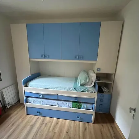 Apartment 'impy' House *