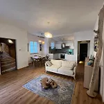 'impy' House Apartament *