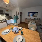 Apartament 'impy' House
